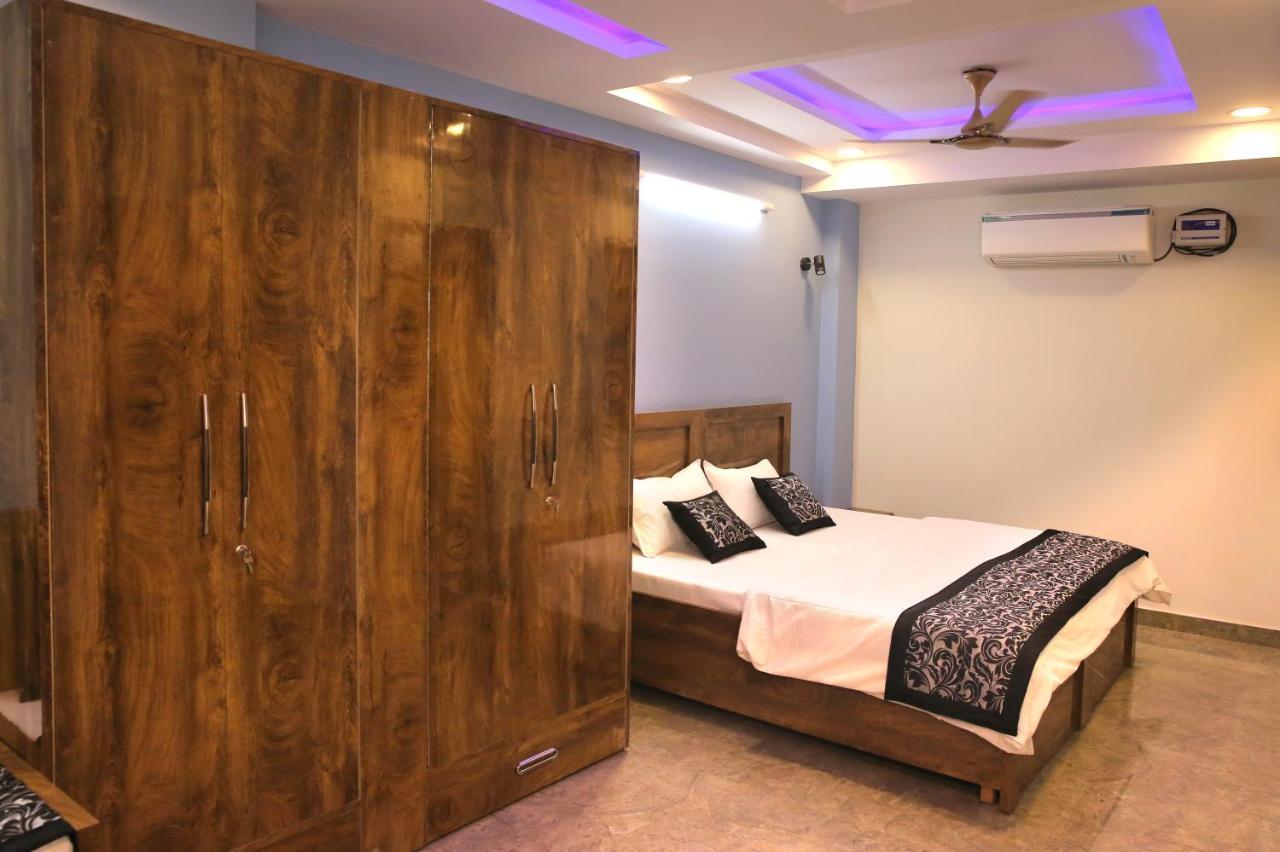 Casa Central New Delhi Buitenkant foto